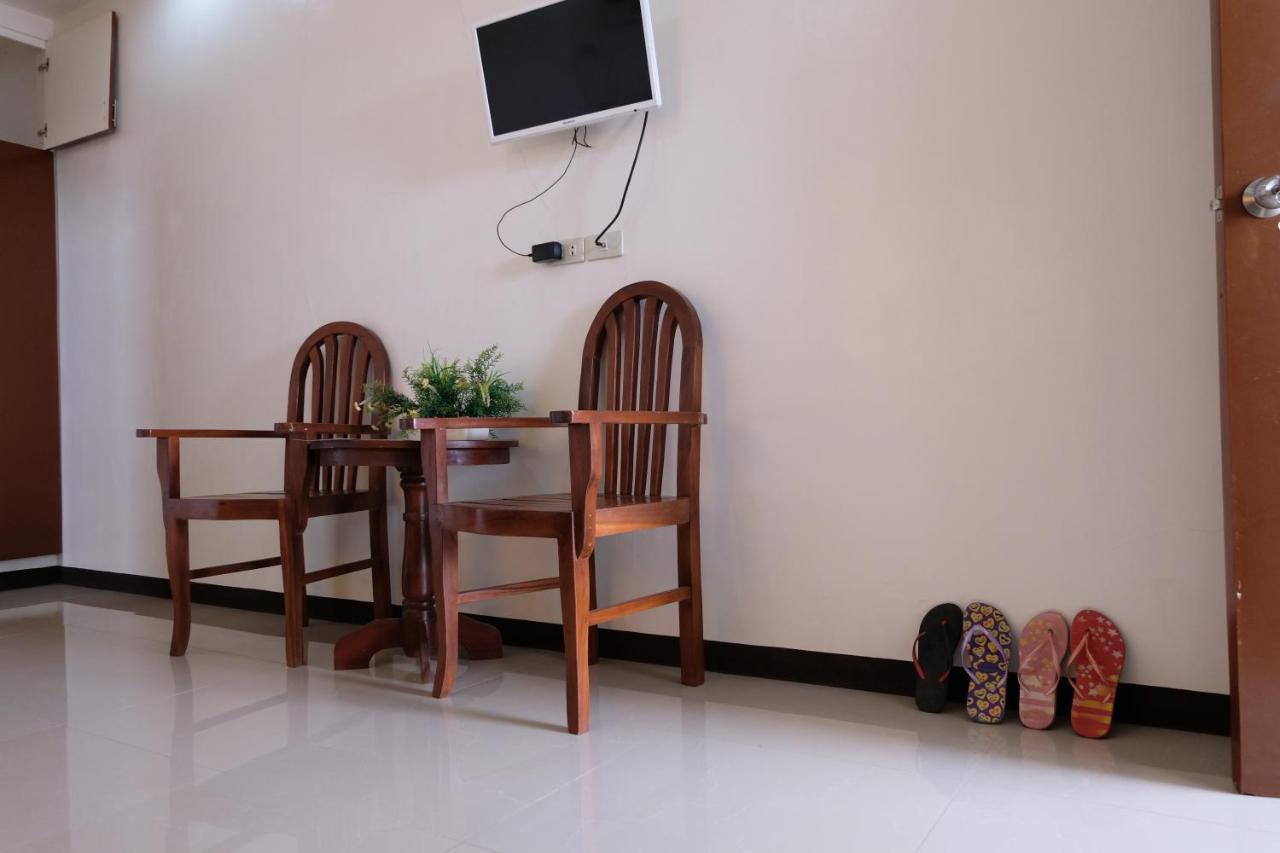 Hotel Casa Ilustre Balayan エクステリア 写真