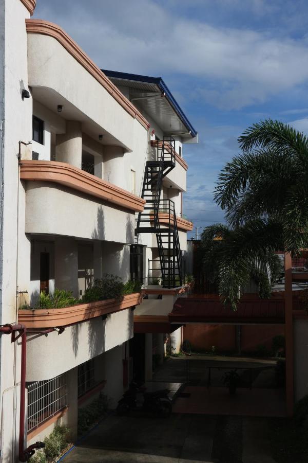 Hotel Casa Ilustre Balayan エクステリア 写真