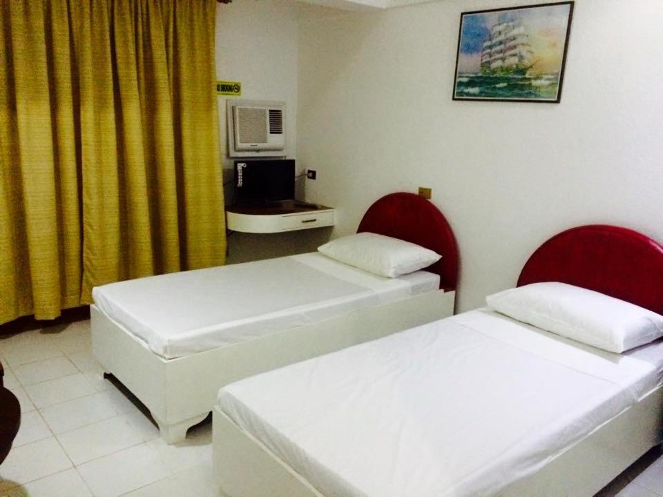 Hotel Casa Ilustre Balayan エクステリア 写真