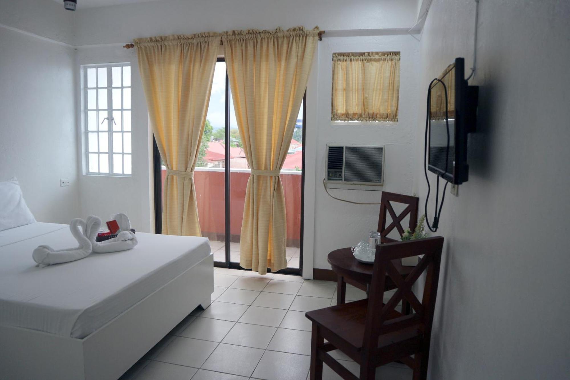 Hotel Casa Ilustre Balayan エクステリア 写真