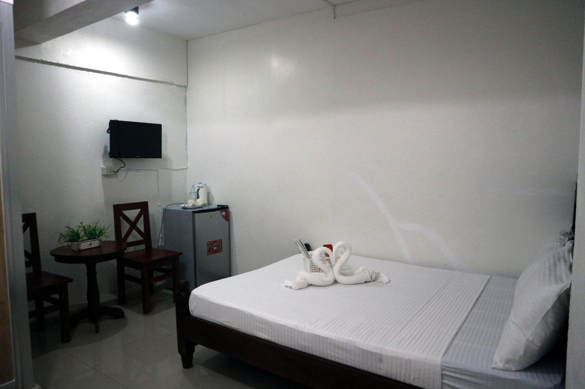 Hotel Casa Ilustre Balayan エクステリア 写真