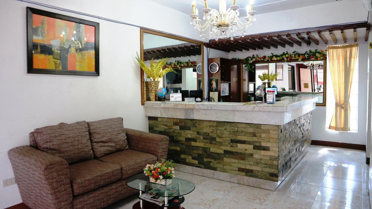 Hotel Casa Ilustre Balayan エクステリア 写真
